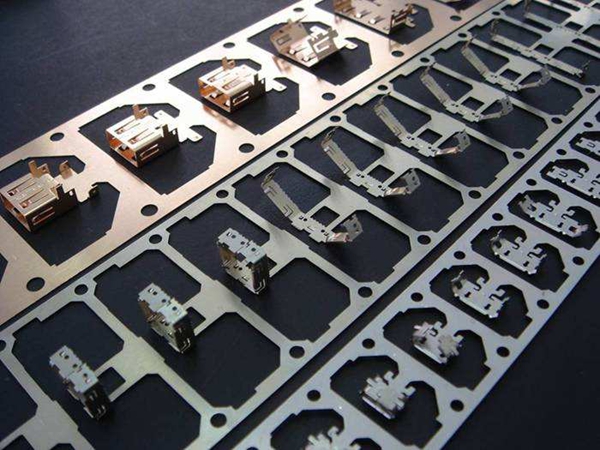 Standard hardware fitting